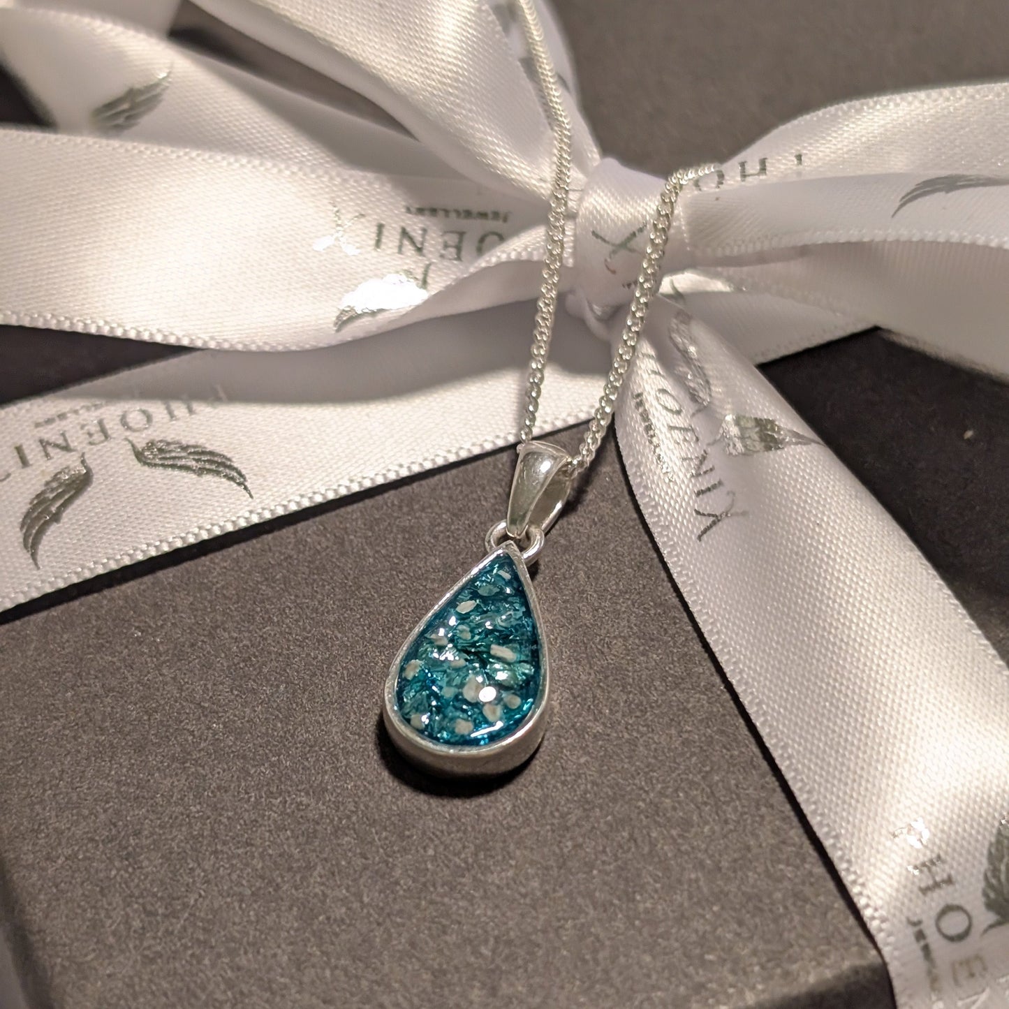 Teardrop necklace